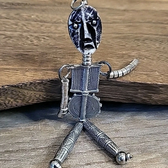 Vtg Mixed Metal Human Replica Carved Face Figure Pendant - Picture 2 of 11